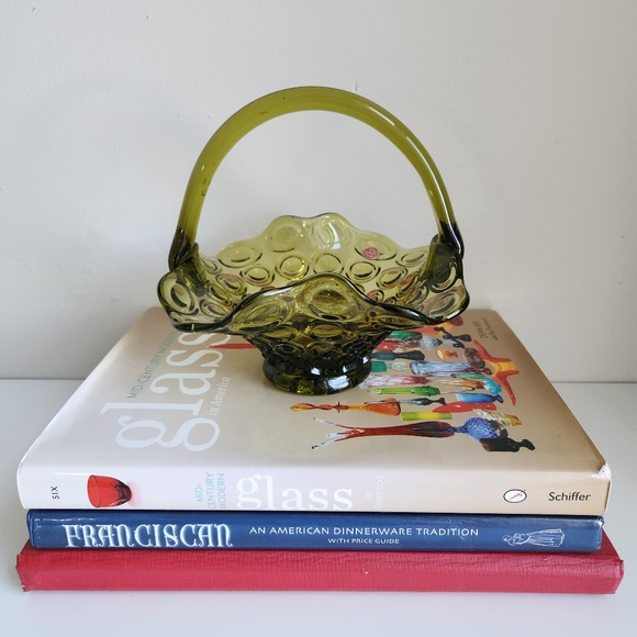 Vintage Mid Century Murano Glass Bullseye Olive Green Basket - Picture 1 of 11